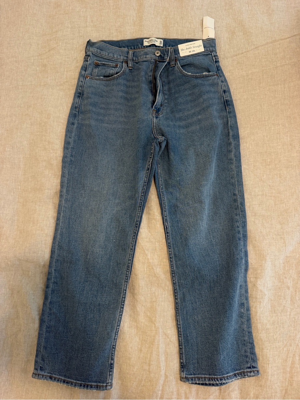 Abercrombie The Ankle Straight Jeans